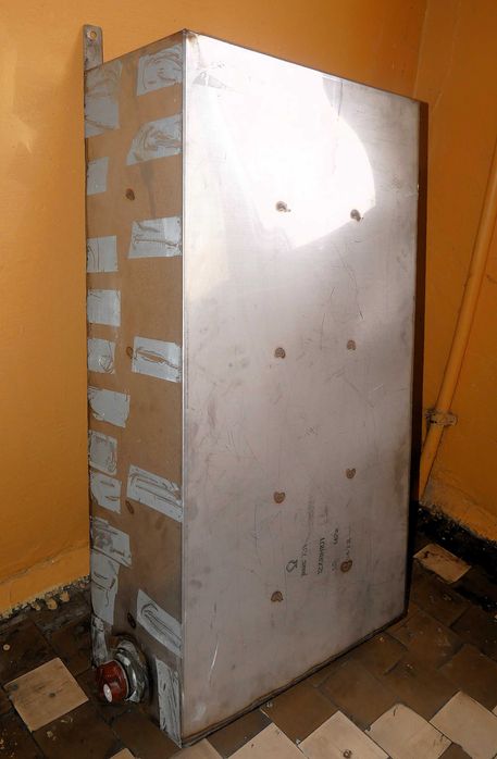 Бак 100 літрів із нержавіючої харчової сталі.