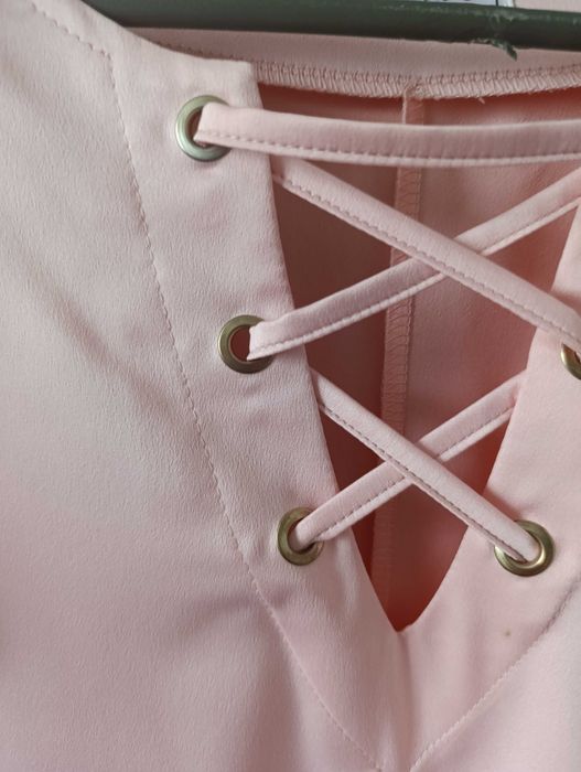 Сукня літня, легка.