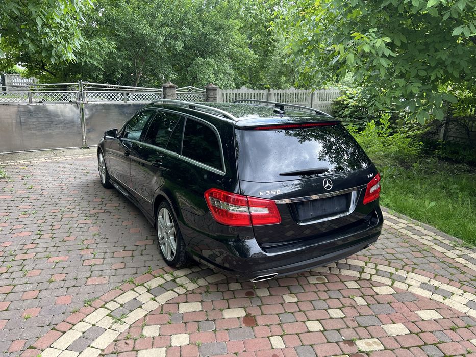 Продам Mercedes Benz E212 AMG праве кермо.