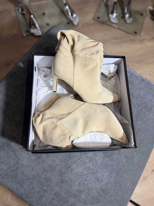 Skórzane Buty Damskie na Obcasie 4Th rozmiar 40