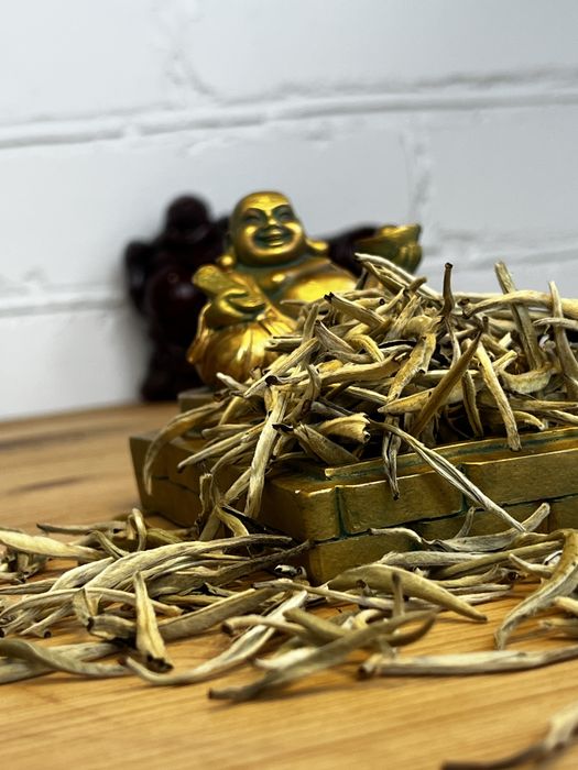 Срібні голки.