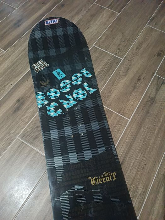 Deska snowboardowa Rossignol Circuit Wide z wiązaniami
