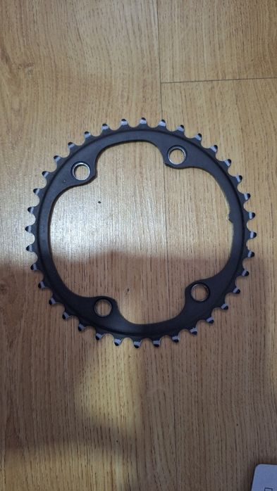Pratos Ultegra R8100 52/36