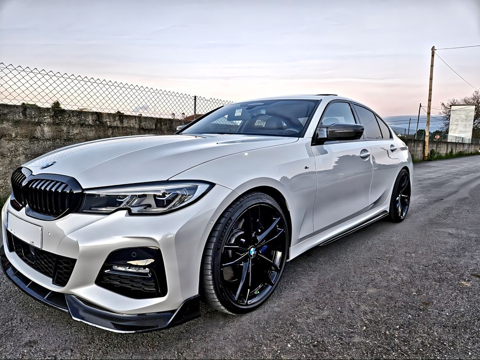 BMW 330i MPeRFOrMAnCE 2.0