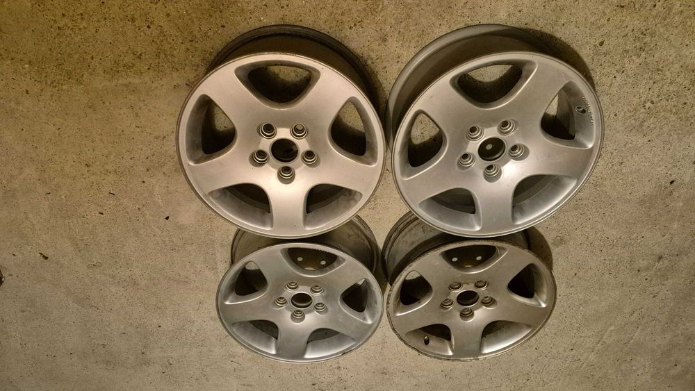 Jantes Originais SPORT AUDI 16" -5x112-ET45-7Jx16"- ref: 8D0.601025C