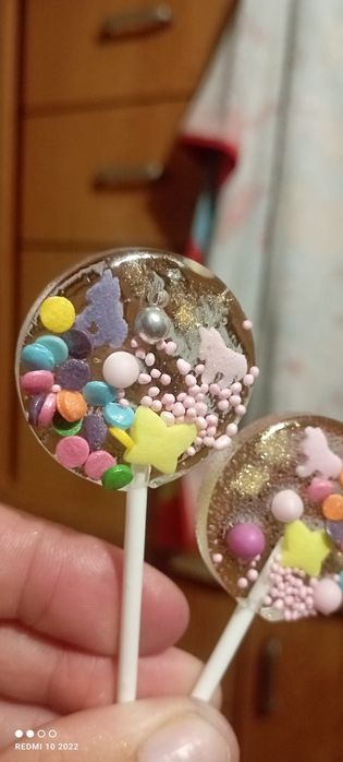 Lizaki ręcznie robione cuda na patyku