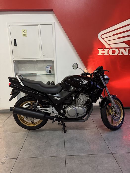 Honda cb 500 F 2001