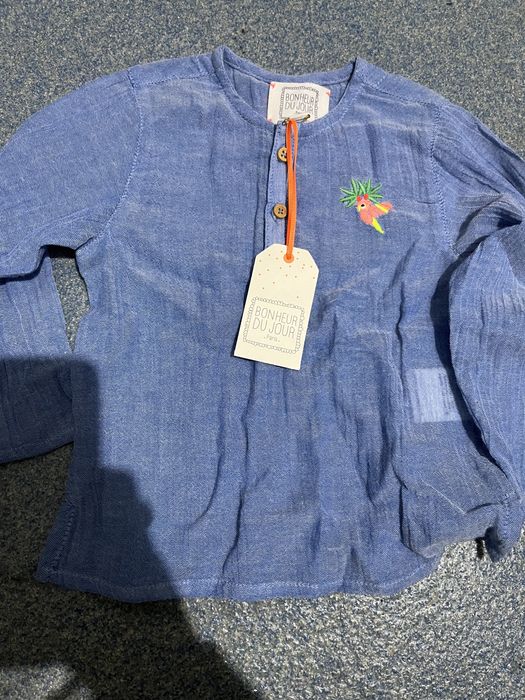 Camisa azul 18 meses, com etiqueta