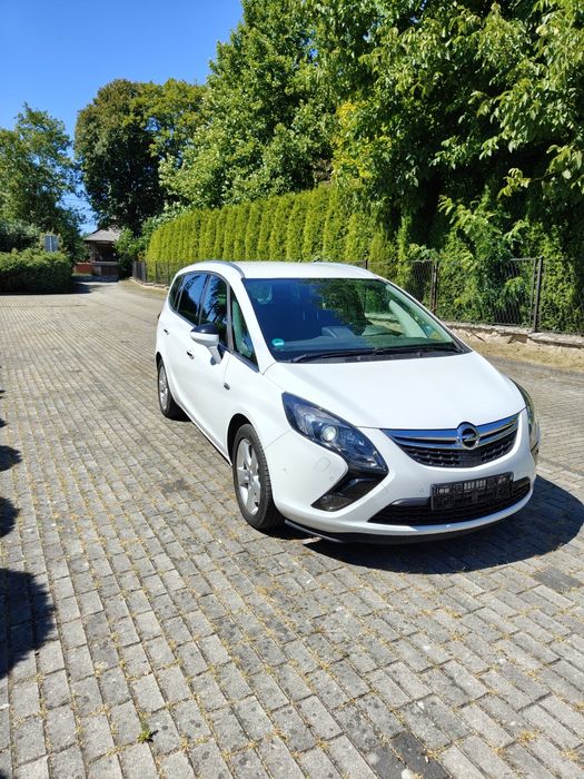 Opel Zafira C Bi Xenon 1.4 Turbo 7 Osobowy