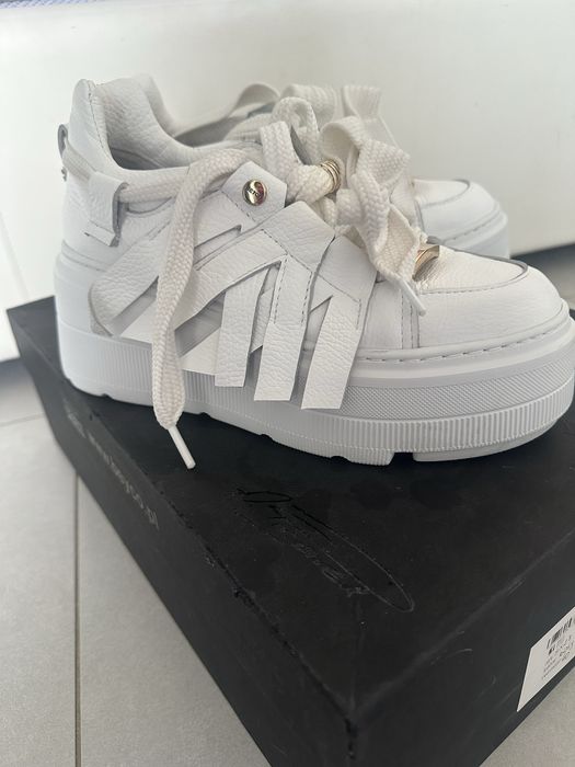 Sneakersy Beyco Pisarek r. 40