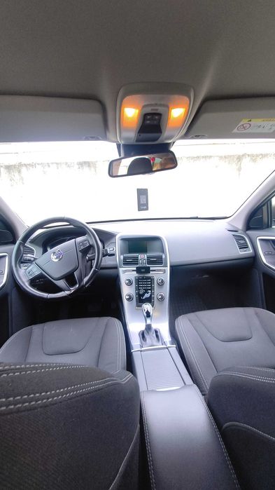 Sprzedam Volvo XC60 D3