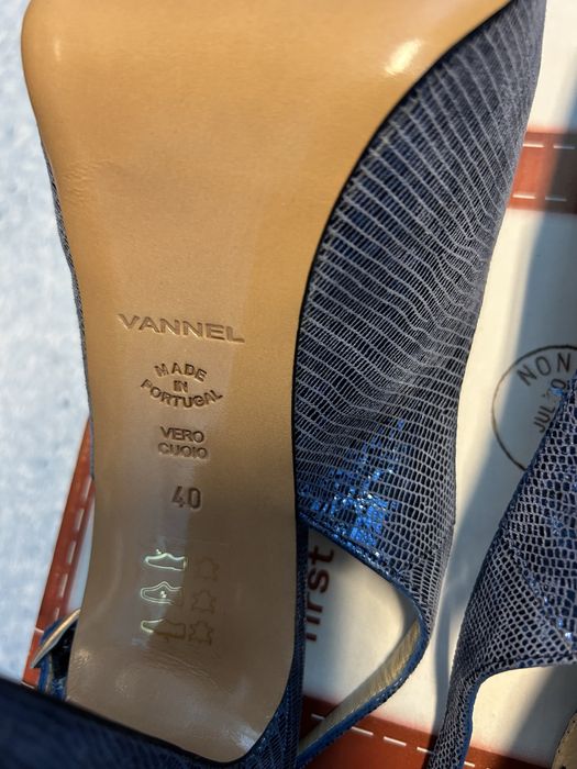 Sapatos azuis Haity n° 40 NOVOS