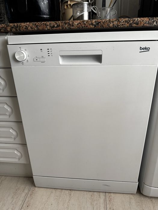 Maquina lavar loiça Beko