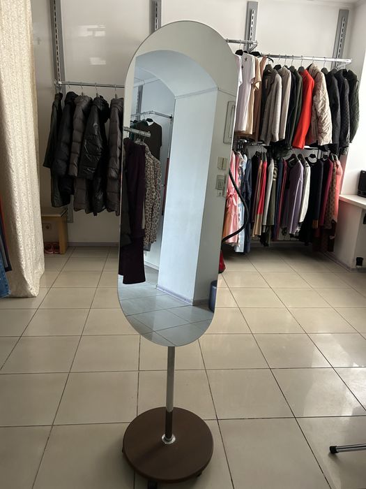 Срочно продам бу оборудование для гардеробной