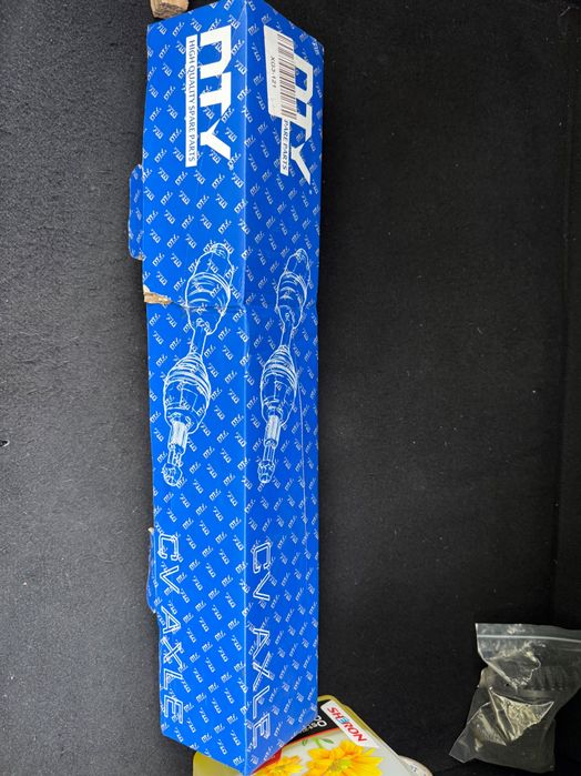 Продаю нову піввісь (полуось) для Mazda 3 1.6