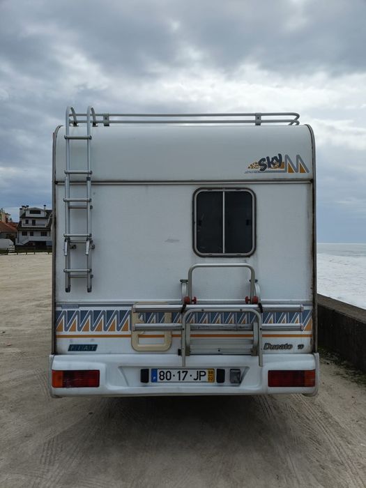 Fiat Ducato 1.9 TD (1998) – Célula SKY – Apenas 125000 km – Excelente Estado