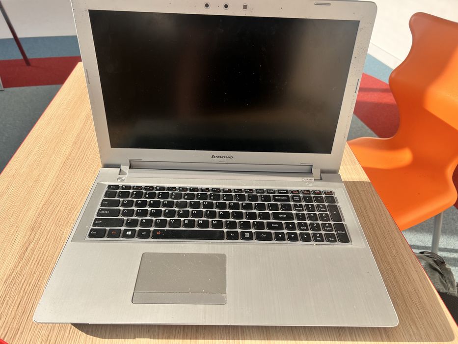 Laptop lenovo z51 sprawny
