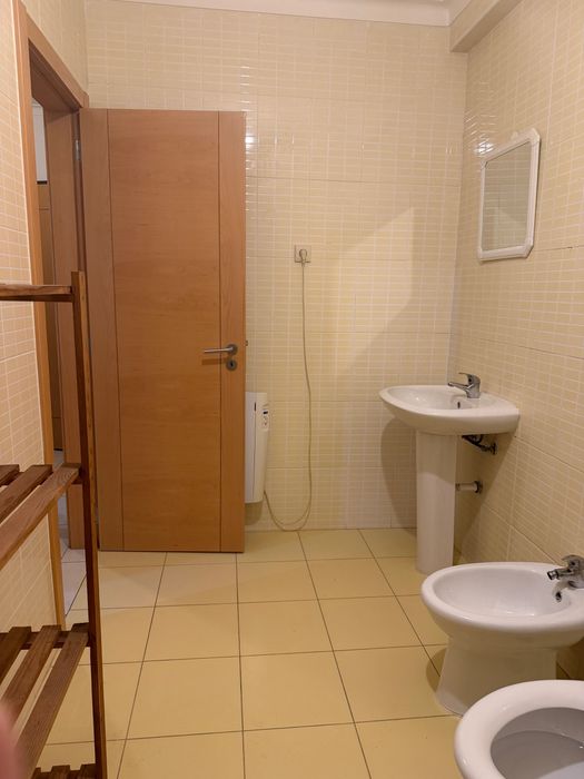 Apartamento T0 com varanda - rua da Saudade (Covilhã)