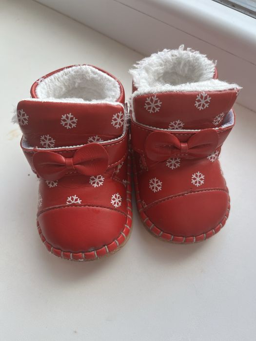 Зимові сапожки (черевики, уги)