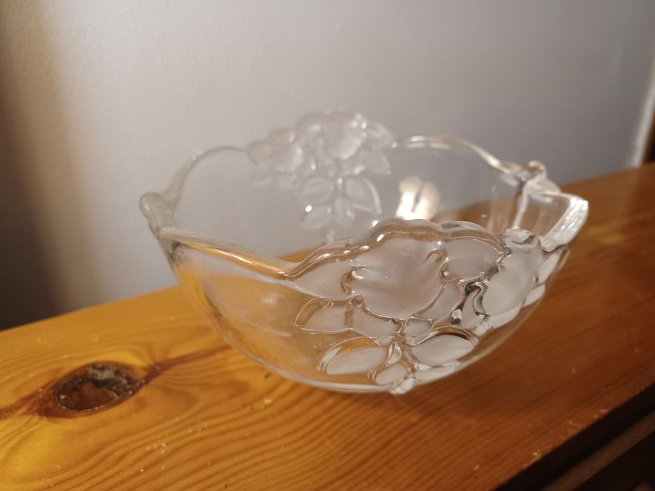 Taça em vidro trabalhado