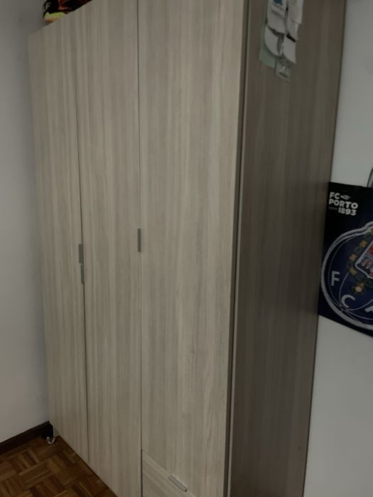 Movel Roupeiro claro