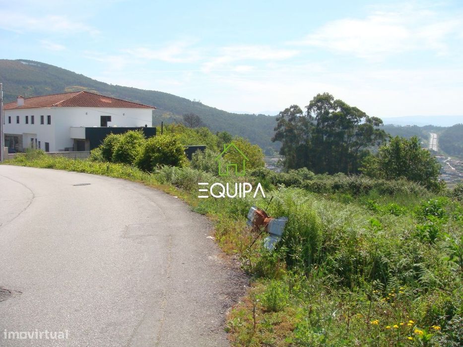 Terreno com projeto aprovado para construção de 15 Apartamentos - So