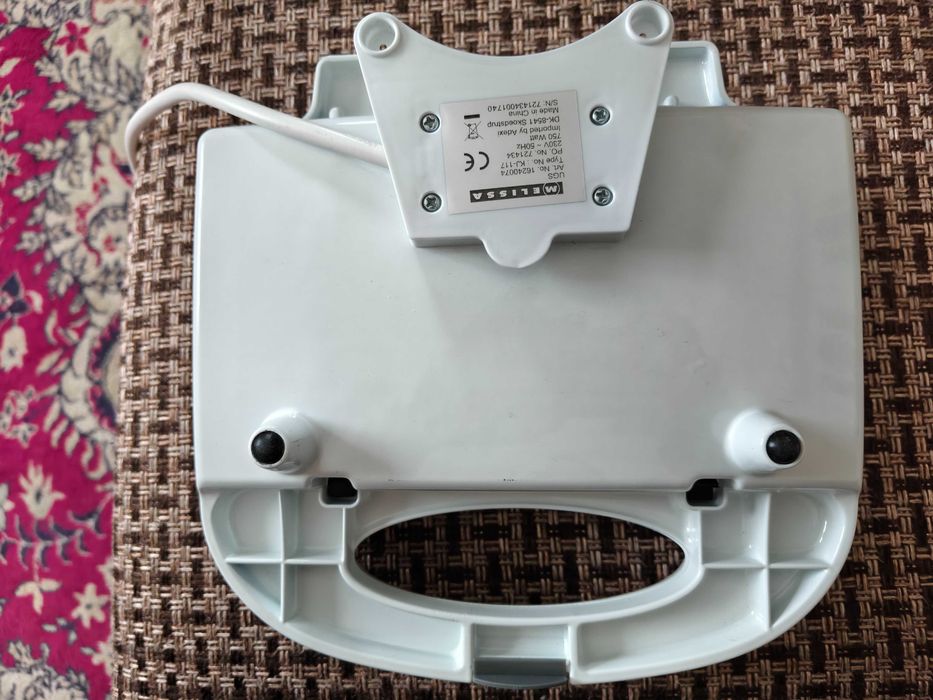 Сендвічниця-бутербродниця Melissa KJ-117 (750W)