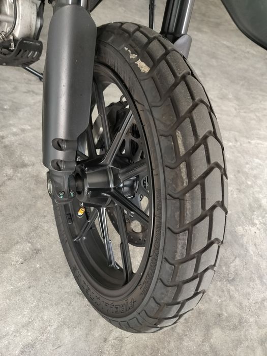 Mota Ducati Scrambler