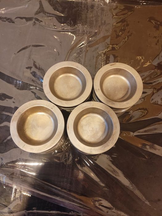 Pistons polo G40 PY / caixa ATV G40