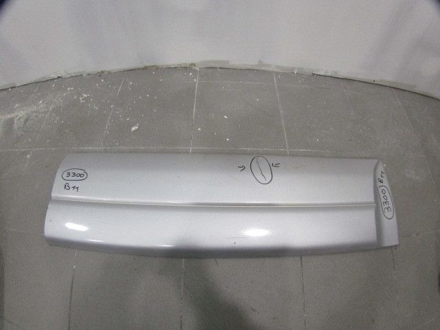 Friso da porta frente esquerda SUZUKI Grand Vitara I (FT, HT)
