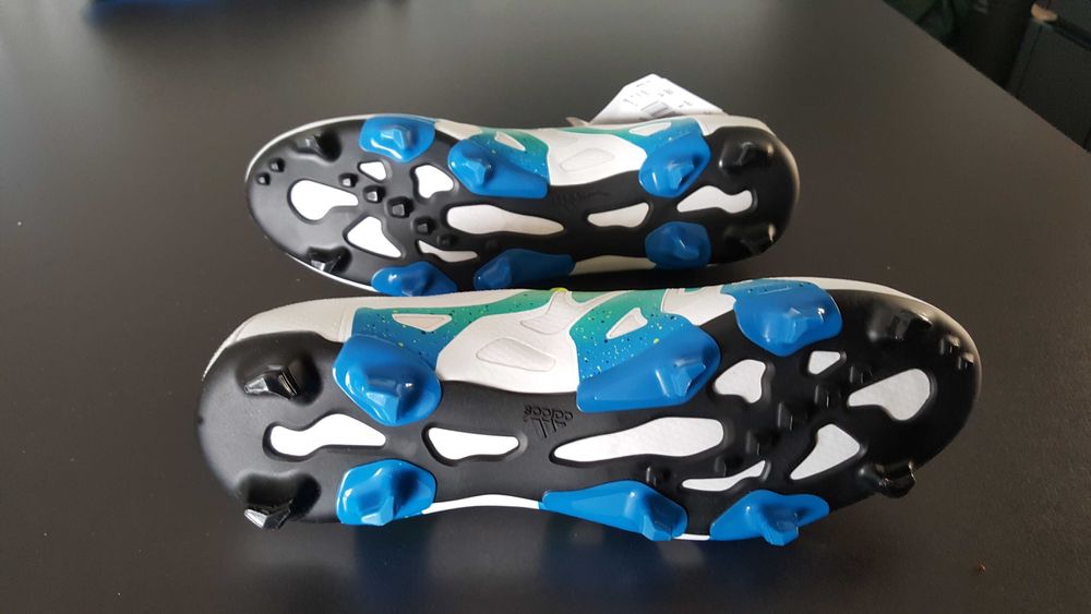 Botas Futebol Adidas (novas) - Tamanho 42