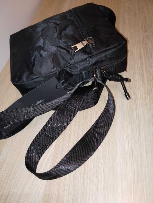 Nowa od RG512, saszetka piękna