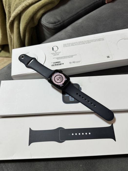 Apple watch SE 2 40mm midnight