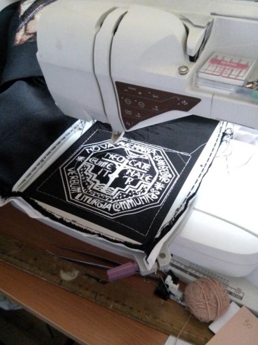 Orzeł godlo sztandar