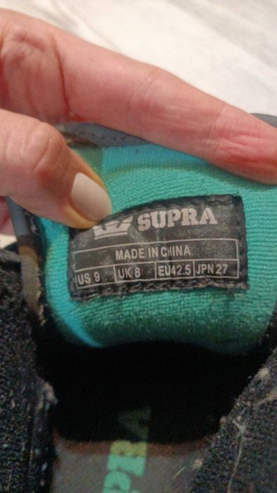 wyjątkowe kolorowe buty Supra sneakersy 42.5