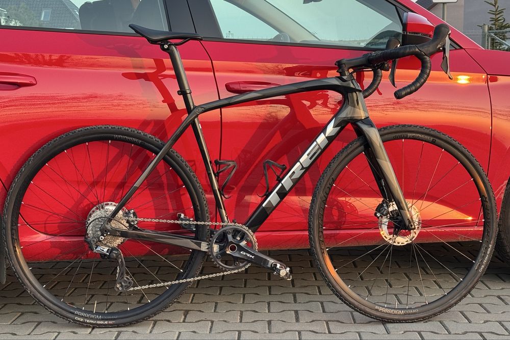 L 56 Trek BOONE 6 Carbon 1x 11 GRX 810 Disc gravel przełaj