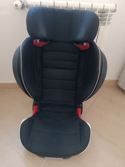 Cadeira auto BeSafe iZi Flex S FIX com ISOFIX – 15–36 kg