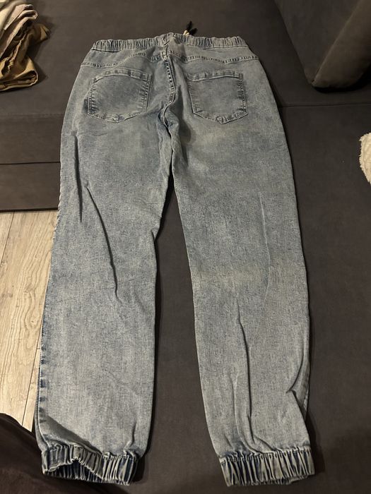 Joggery męskie Cropp W30L32