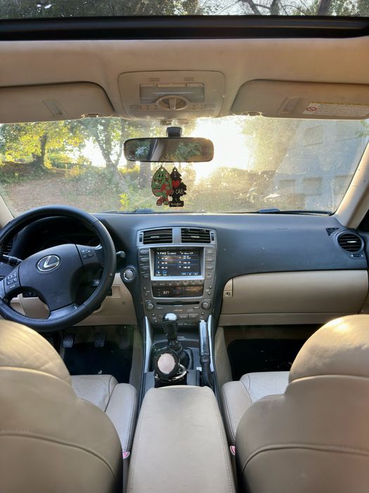 LEXUS IS 220 D - 177cv
