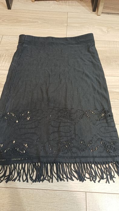 Spódnica czarna ażur frędzle