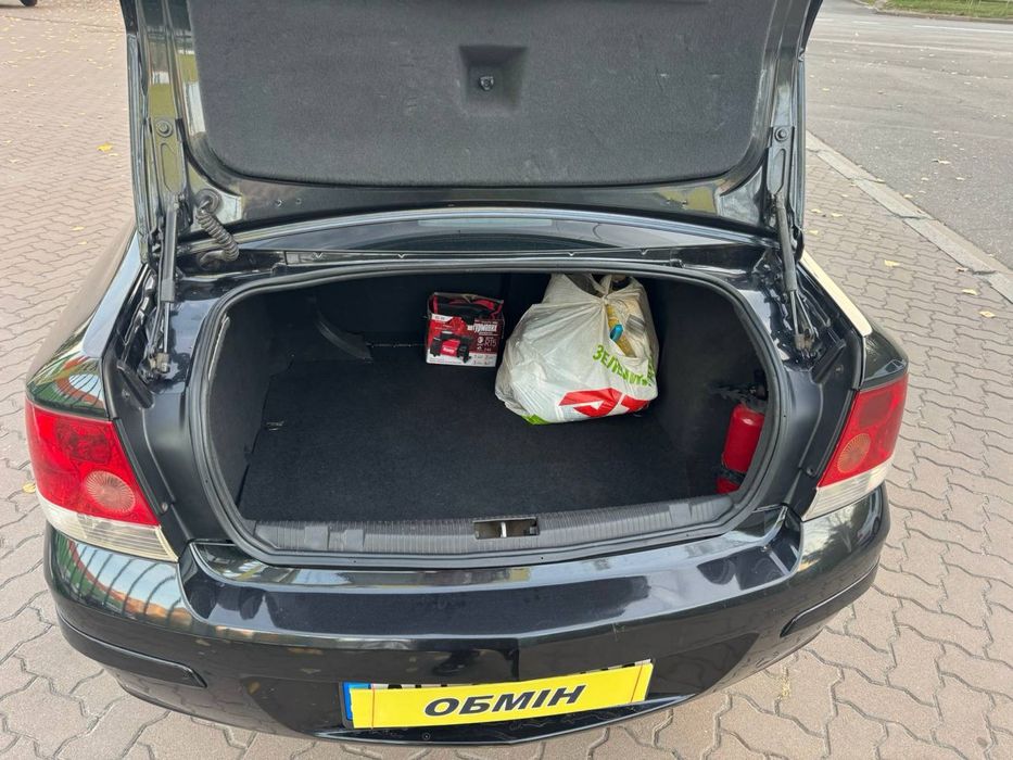 Opel Astra (без першого внеску)Твоє Авто Кривий Ріг