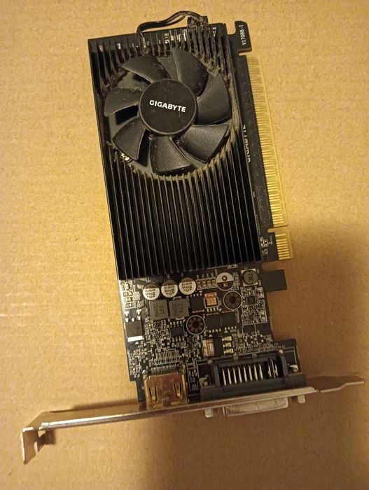 Conjunto PC usado – MSI H61 + CPU Intel + gráfica Gigabyte