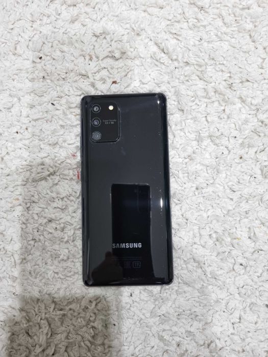 Продам Samsung Galaxy S10 Lite 6/128GB Black