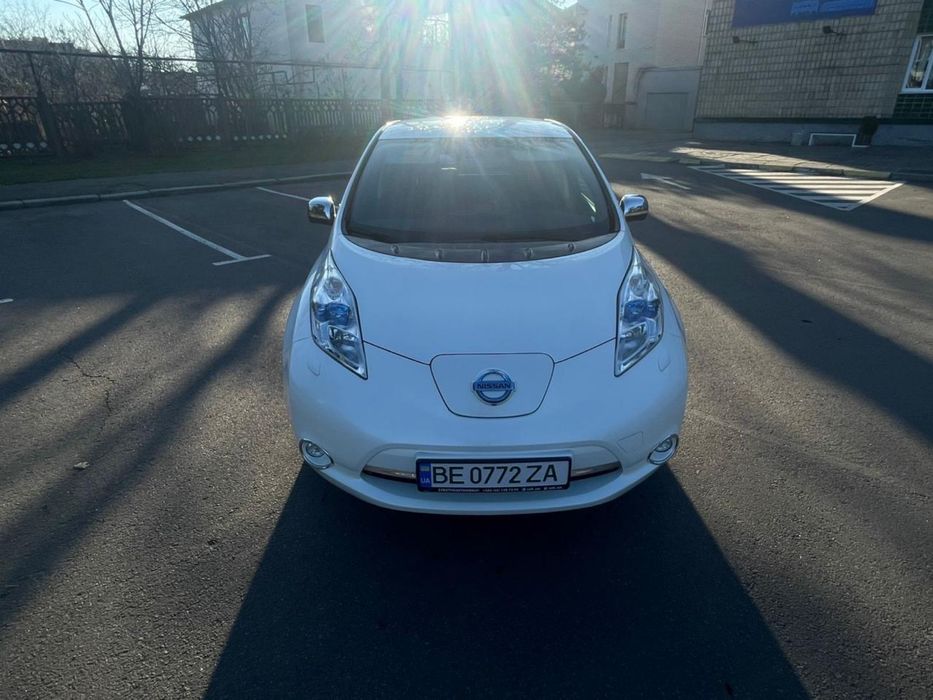 Сдаю Nissan Leaf Tekno