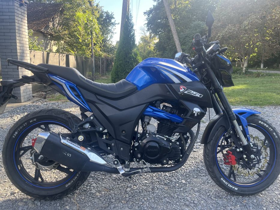 Продам Spark r 33 250