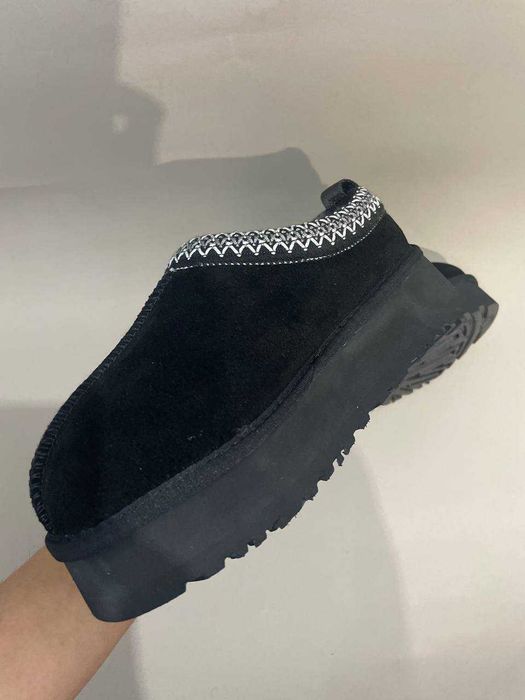 Ugg TAZZ Platform Black чорні угг на хутрі 38р 24см