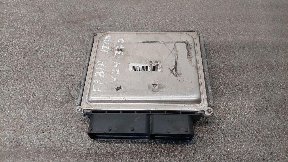 Centralina motor / ECU SKODA Fabia II Break (545, 5J)