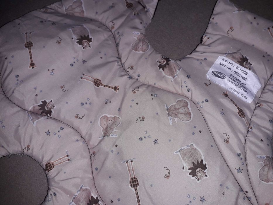 Nosidełko dla maluszka Evenflo - BabyGo. 3 - 12 kg