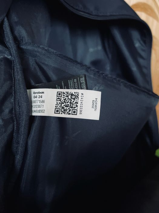 Plecak Reebok, granatowy. Wygodny, lekki. Do szkoły.