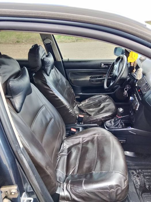 Авто Гольф4 1.6 Бензин